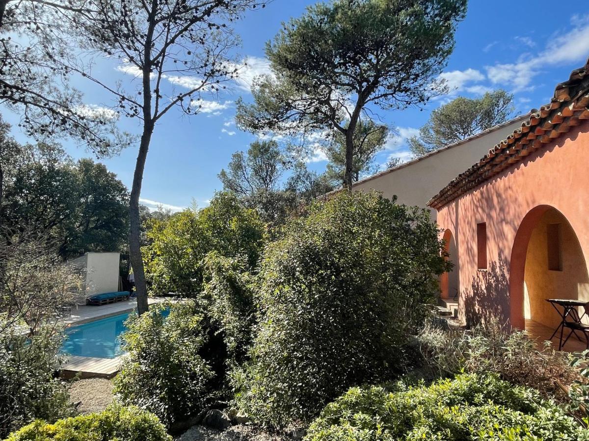Hotel Oustal Du Pic Saint Loup Exterior foto